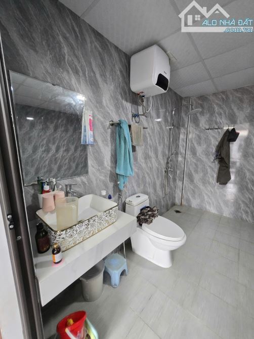 CHÍNH CHỦ Bán Nhà Mới Xây 2024 - Phố Đông Thiên - Hoàng Mai - 42,5M2 - 5 Tâng -  Mt 5.6M - 11