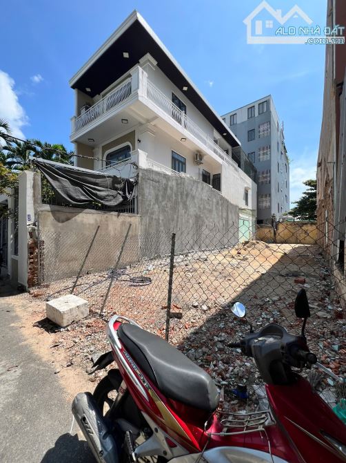 Bán lô đất 166m2 mặt tiền đường Thủ Khoa Huân sát Nguyễn Văn Thoại biển Mỹ Khê Đà Nẵng - 1