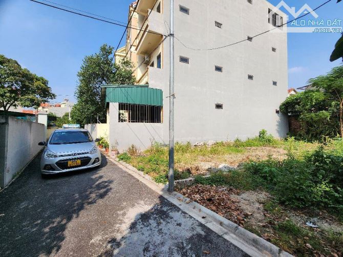 Đất đẹp /Ô tô vào đất/100 m2/ 7.3 tỷ / Ngọc động/đa tốn - 5
