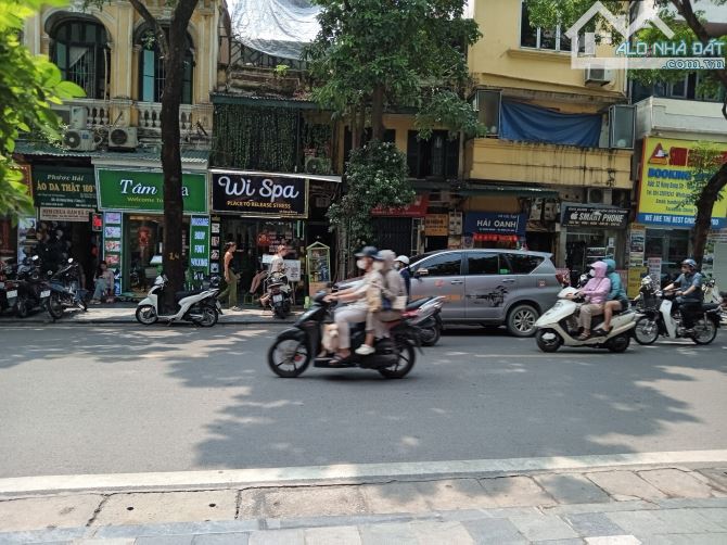 Lãi 1110 tỷ - Bán nhà mặt phố Hàng Bông Hoàn Kiếm DT 545m2, Mặt tiền 15.5m, Giá 326 tỷ