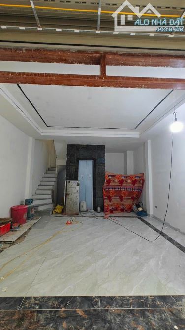 Bán nhà mới Hồng Tiến, 6 tầng thang máy chạy mượt, gần phố, 39m2, mt: 5m, 11.3 tỷ, - 1