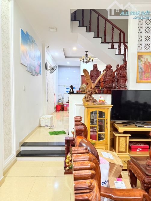 Bán Nhà Đối Diện Khu Vạn Phúc HBP Thủ Đức, KDC Đồng Bộ Cao Cấp 4Tầng đa tiện ích - 1