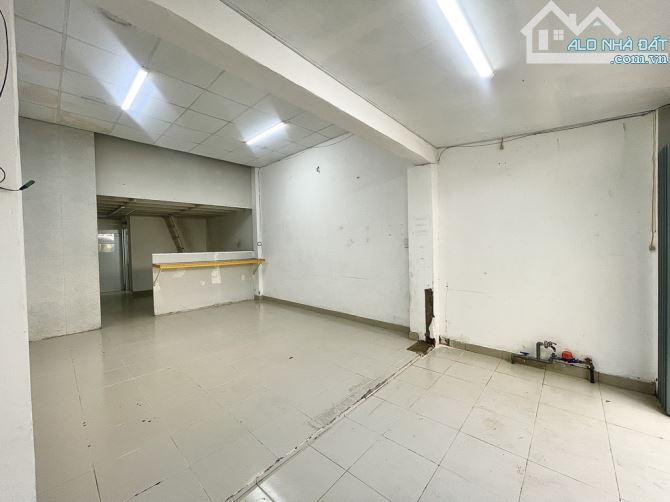 MẶT TIỀN GUYỄN LÂM - P3 BÌNH THẠNH - KHU VẠN KIẾP PHAN XÍCH LONG - MẶT TIỀN ĐƯỜNG 8M - XE - 1