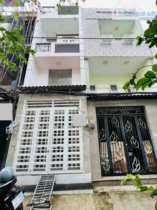 BÁN NHÀ HẺM XE HƠI CHIẾN LƯỢC ( 30M2 , 3 TẦNG ) GIÁ NHỈNH 3 TỶ - 1