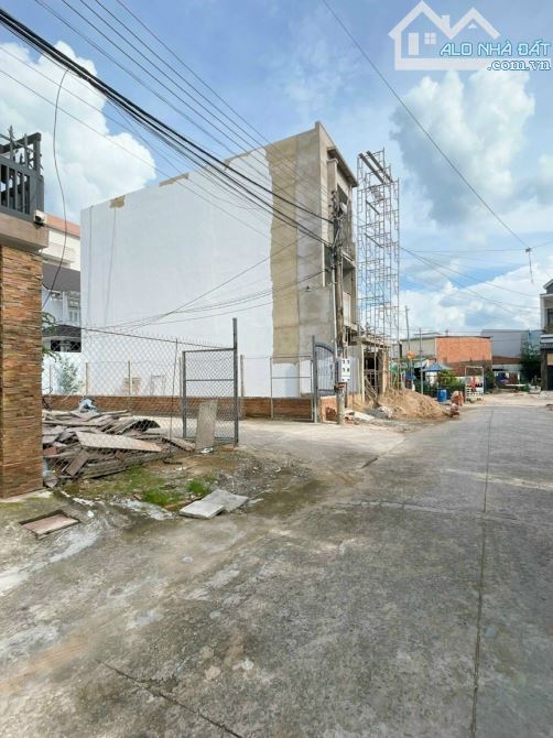 Bán đất P. Bửu Long gần bờ kè cs5 Lạc Hồng. 5x29m 144m. SHR. Đường ôtô. Giá 3 tỷ. - 1