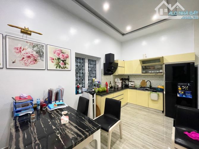 Nhà 3 tầng dân xây tuyến 3 Trung Lực - 61m2 ngang 6.8m - Đường 6m - 1