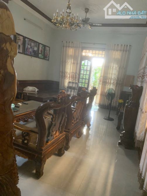 MẶT TIỀN KINH DOANH NGUYỄN THỊ ĐỊNH GẦN SIÊU THỊ GO SIÊU DÀI - Loctran - 1