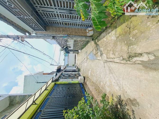 Nhà ngay Phần Mềm Quang Trung, 2 tầng BTCT, 4x14m2, HXH, giá nhỉnh 3 tỷ - 1