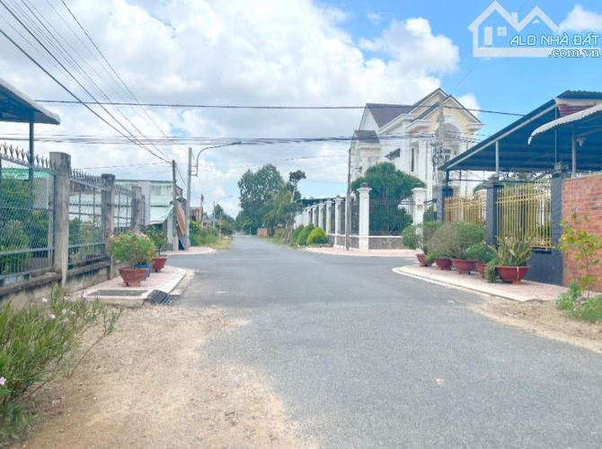 Cần bán đất hẻm Điện Biên Phủ 17 x 29 thổ cư 400m2 giá chỉ 210triệu/m ngang - 1