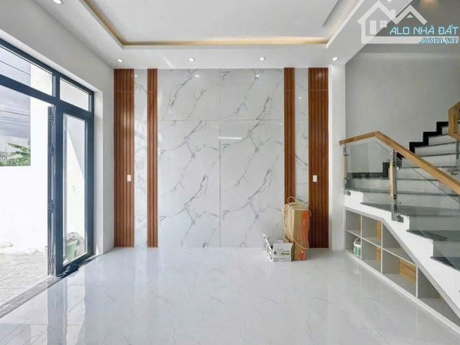 Nhà 1 Trệt 1 Lầu Sổ Hồng Riêng Giá Dưới 2 Tỷ - 1