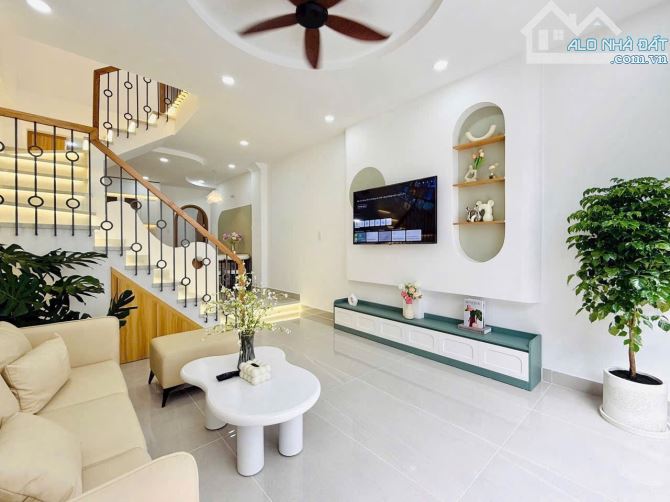 ✳️ Sắp đi nước ngoài bán nhà đường Phổ Quang - Phú Nhuận / Sổ Hồng Riêng / Giá 2 Tỷ 350 - 1