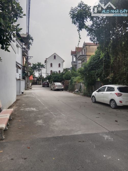 SIÊU PHẨM KIM NỖ NGÕ Ô TÔ 16 CHỖ - NGAY GẦN TRƯỜNG HỌC - 3 BƯỚC CHÂN LÀ KHU ĐẤU GIÁ - 1