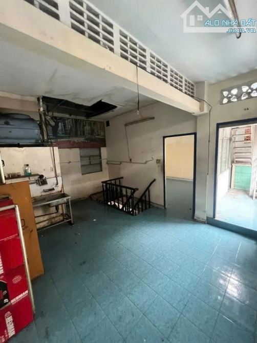 NHÀ NGANG 8M SIÊU HIẾM – MẶT TIỀN ĐÀO TẤN – QUẬN 5- KHÔNG LỘ GIƠI- 12.5  TỶ TL - 1