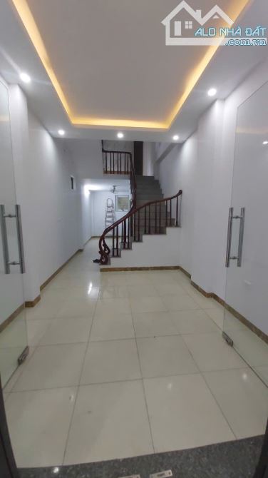 BÁN NHÀ 5T, 4 NGỦ, CÁCH ĐƯỜNG MẬU LƯƠNG 200M, CHƯA ĐẾN 6.5 TỶ - 1