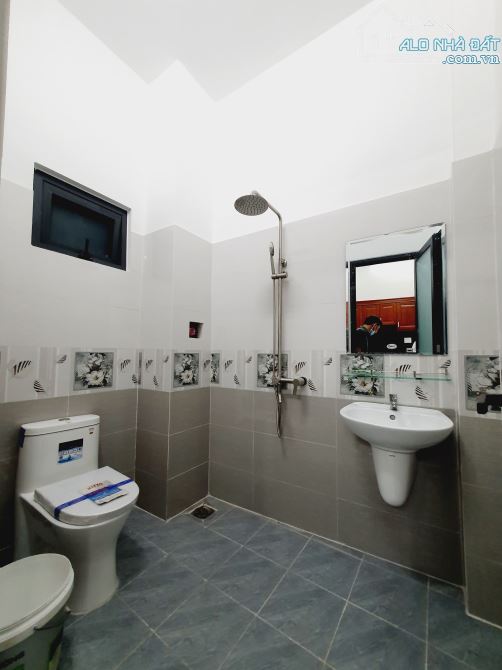 Nhà trọ Gần ĐH FPT, ĐH Hutech ĐS 4 TĐ 27m2 Chỉ 2 triệu 9 - 1