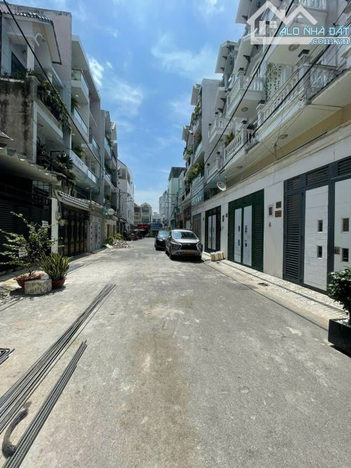 Nhà 4x19m 4 lầu Lê Đức Thọ chợ An Nhơn khu đồng bộ,dân trí cao, an ninh - 1