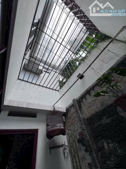 Nhà 4 Tầng hẻm 6m thông đường Nguyễn Ảnh Thủ DT 5x21m giá 8.8 tỷ - 1