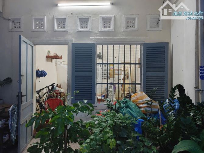Nhà cấp 4, chỉ 23m ra đường lớn, giữa trung tâm hải châu - 1