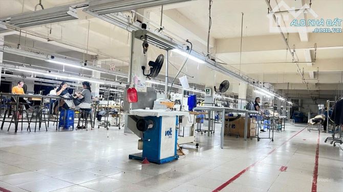 Cho thuê nhà xưởng chuyên ngành may mặc KCN Biên Hòa 2, 6000m2, giá thuê 800tr/tháng - 1