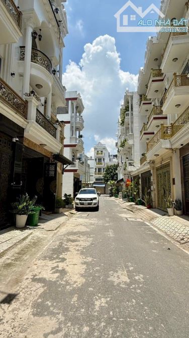 BÁN LÔ ĐẤT VUÔNG 4x18 TỈNH LỘ 10 TÂN TẠO BÌNH TÂN HXH GIÁ 3,65 TL - 1