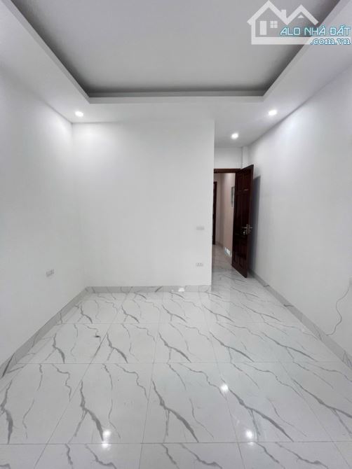 Nhà Lai Xá mới tinh - Lô góc - 2 thoáng - 5 Tầng - 6 Phòng ngủ - Chỉ 6 Tỷ 2 - 1