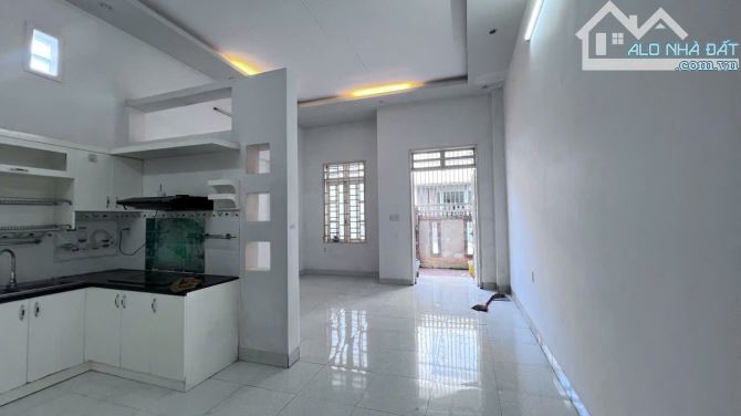 Căn nhà thuê hẻm 372 Hùng Vương chỉ 3,8Tr - 1