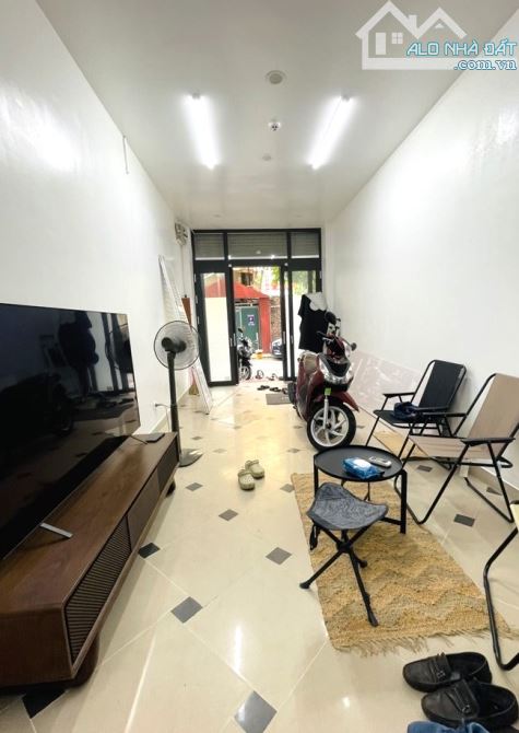 35M2 - PHÂN LÔ, Ô TÔ TRÁNH VỈA HÈ, THANG MÁY - TRẦN QUÝ KIÊN, CẦU GIẤY - 1