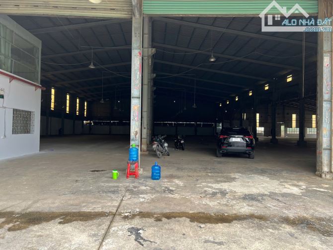 CHO THUÊ XƯỠNG PHẠM VĂN CHIÊU GÒ VẤP DT 3000M - 1