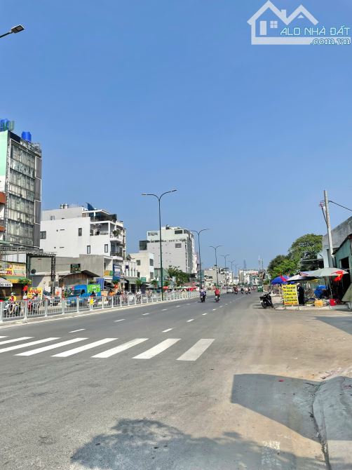 CHO THUÊ BUILDING MỚI XÂY MẶT TIỀN DƯƠNG QUẢNG HÀM - GÒ VẤP - 1