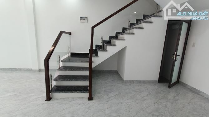 🔥 Nhà 3 tầng trung tâm Thị trấn An Dương – Chỉ 2,15 tỷ, thỏa thuận mạnh 🔥 - 1
