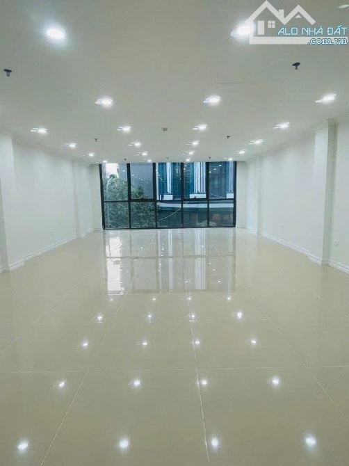 BÁN NHÀ CẦU GIẤY 62m2 × 6T THANG MÁY. MẶT NGÕ - 2 Ô TÔ TRÁNH + GARA 2 Ô TÔ - VĂN PHÒNG - 1