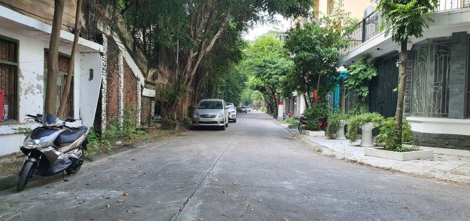 Bán nhà phố Tam Trinh, DT 160 m2, MT 10 m, ở & KD luôn - 1