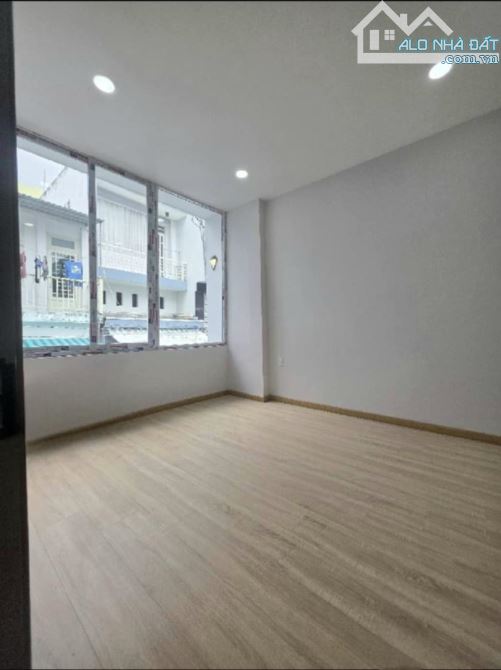 Bán nhà Bùi Tư Toàn 2 tầng ngang hơn 5m hiếm chỉ 5,1 tỷ - 1