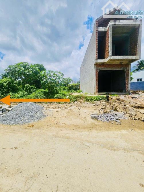 Bán đất thị trấn Diên Khánh đường oto 10m gần bờ kè Trần Phú - 1