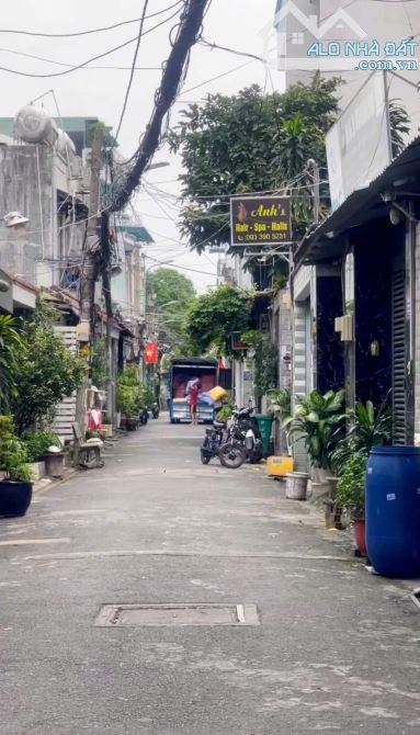 DT KHỦNG ( 4*20M ) - HXH 4,5M - Cấp 4 GÁC LỬNG - Bùi Quang Là P.12 - 6,1 TỶ TL - 1