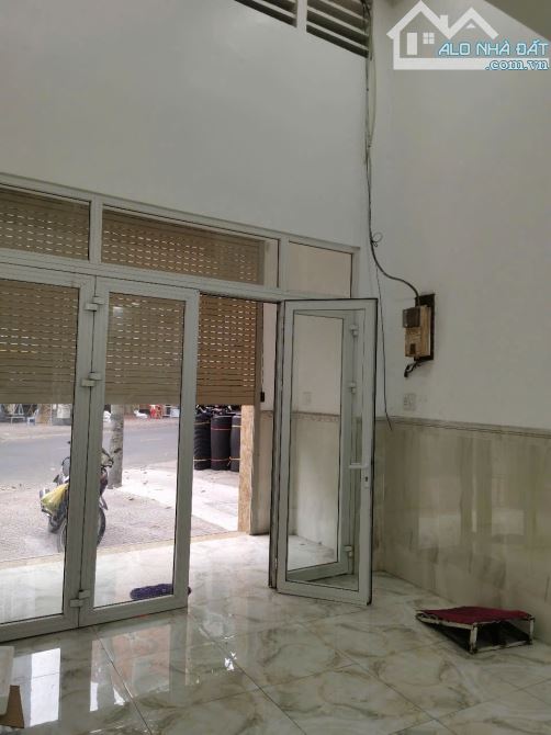 Bán nhà góc 2 mặt tiền Lý Nam Đế Quận 11, 4x15m 4 tầng chỉ nhỉnh 14 tỷ - 1
