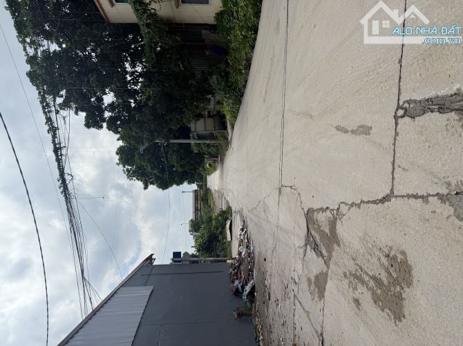 🏠THƯỢNG THANH -LONG BIÊN - BÁN ĐẤT TẶNG NHÀ - DIỆN TÍCH 80 MÉT - GIÁ 6 TỶ NHỈNH - 1
