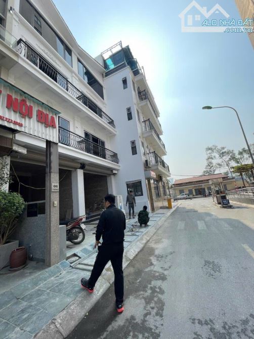 THỊNH LIỆT PHÂN LÔ - Ô TÔ TRÁNH - VỈA HÈ ĐÁ BÓNG - KINH DOANH - VĂN PHÒNG - BẢO VỆ 24/24. - 1