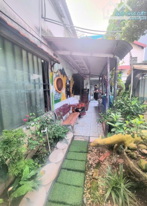 Bán nhà VƯỜN 146m2 Ngang 9M,SHR,đường xe hơi phà phà,gần ngã 3 Ông Xã - 1