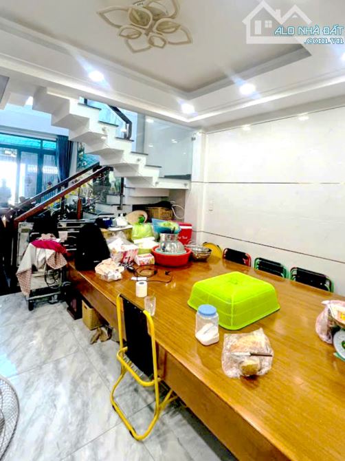 Bán nhà An Lạc A, khu Tên lửa, nhỉnh 6 tỷ, 4 tầng hẻm xe hơi 56m2- Ở, cho thuê - 1