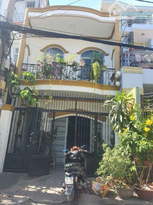 Bán nhà mặt tiền Nguyễn Duy Cung P12, 4,6M x20M, 2 Tầng, Giá 10 tỷ TL - 1