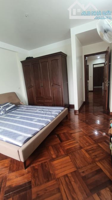 BÁN NHÀ 4 TẦNG HAI MẶT ĐƯỜNG Ô TÔ THÔNG, KHU PHÂN LÔ CAO CẤP PHỐ TRẦN QUANG DIỆU – ĐỐNG ĐA - 1