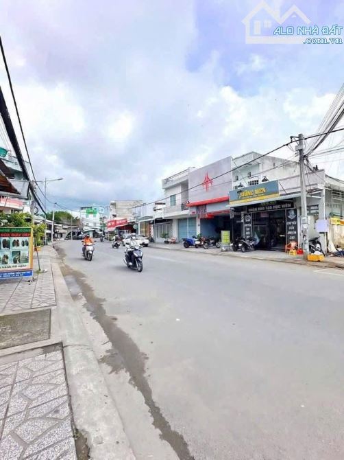 Bán nền mặt tiền chiều ngang trên 9m đường Trần Nam Phú thông ra bờ hồ Bún Xáng giá tốt - 1