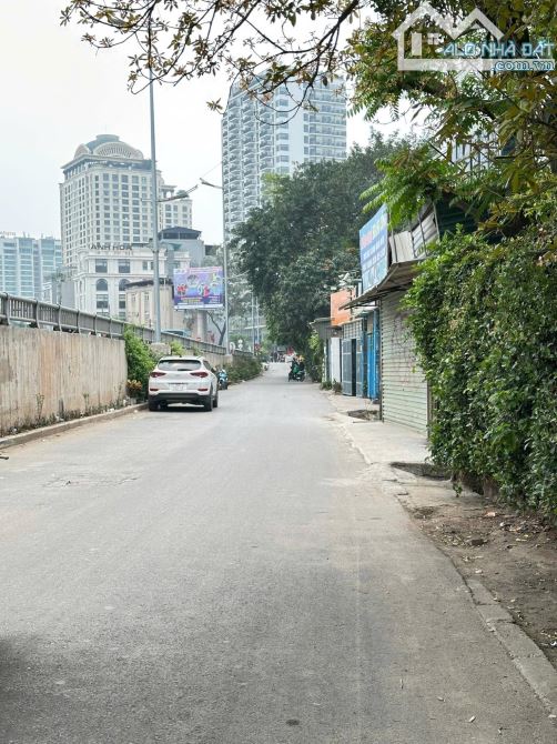 Bán đất phố Âu Cơ Tây Hồ 168m2 MT 18m, Lô góc 4 mặt thoáng, xây tòa view Hồ Tây chỉ 141tr - 1