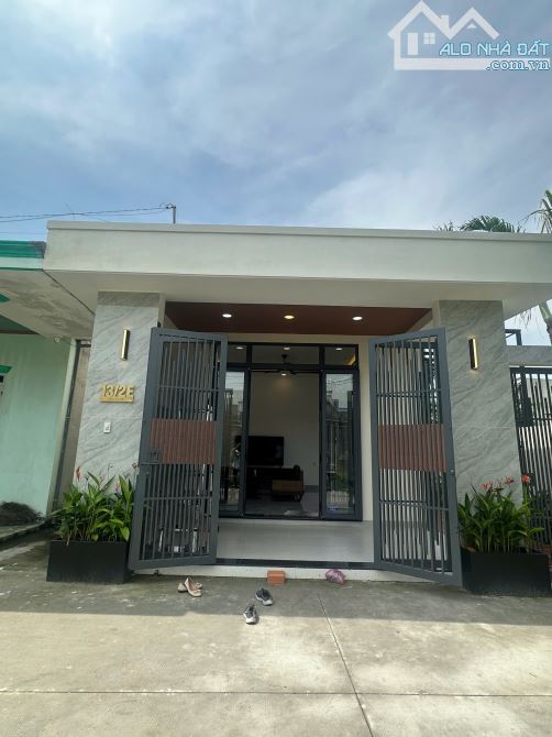 Nhà diện tích khủng, ngang 7,3m * 23m gần thị trấn hóc môn - 1