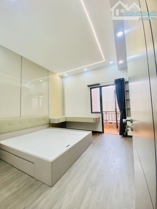 Bán nhà gần Trường Chinh , 2 tầng 4m x18m khu dân trí giá tốt còn bớt - 1