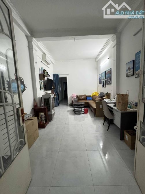 Bán nhà hẻm xe hơi, 1 trệt 1 lầu, 4pn 3wc, 70m2, sổ hồng riêng hoàn công đủ, Phường 5 Q8 - 1