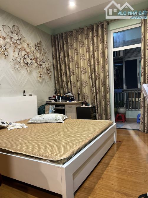 TOÀ C-LICOGI 13KHUẤT DUY TIẾN-NHÀ ĐẸP Ở NGAY-FULL ĐỒ-ĐỦ CÔNG NĂNG-NHIỀU TIỆN ÍCH_92M*5,8TỶ - 1