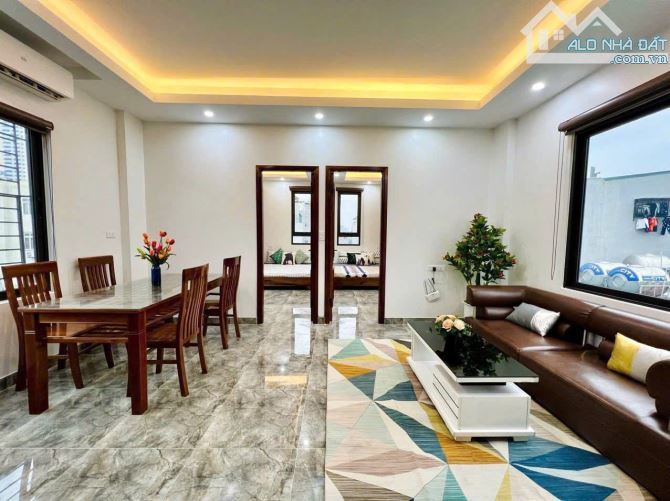 Bán gấp tòa nhà CHDV Mỹ Đình 120m2, 8 tầng, full nội thất cao cấp, doanh thu 150 tr/th - 1
