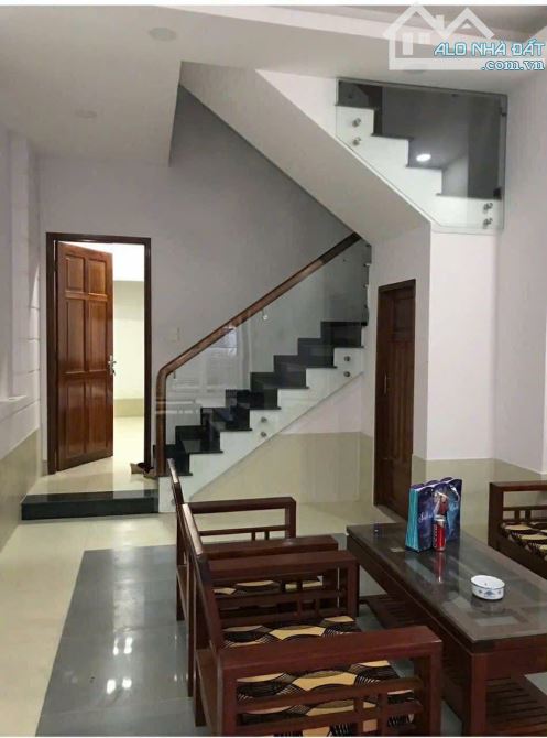 CHO THUÊ NHÀ NGUYÊN CĂN 1 TRỆT 3 LẦU HẺM NGUYỄN HIỀN – Ô TÔ ĐỖ TẬN NHÀ – 15TR/THÁNG - 1